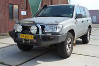 toyota-landcruiser-dakar-car