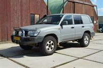 toyota-landcruiser-dakar-car