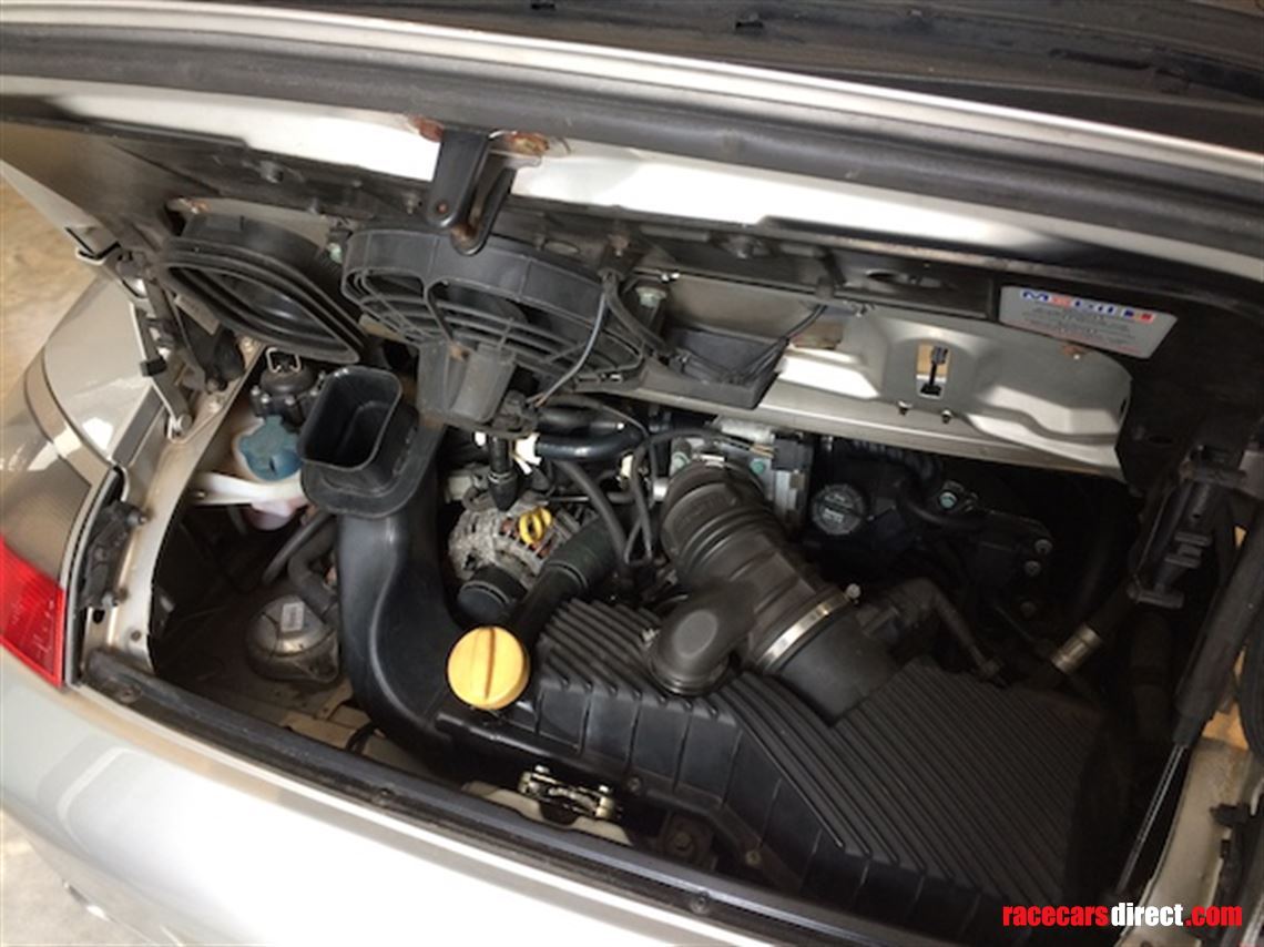 porsche-911-996-race-and-track-day-road-regis