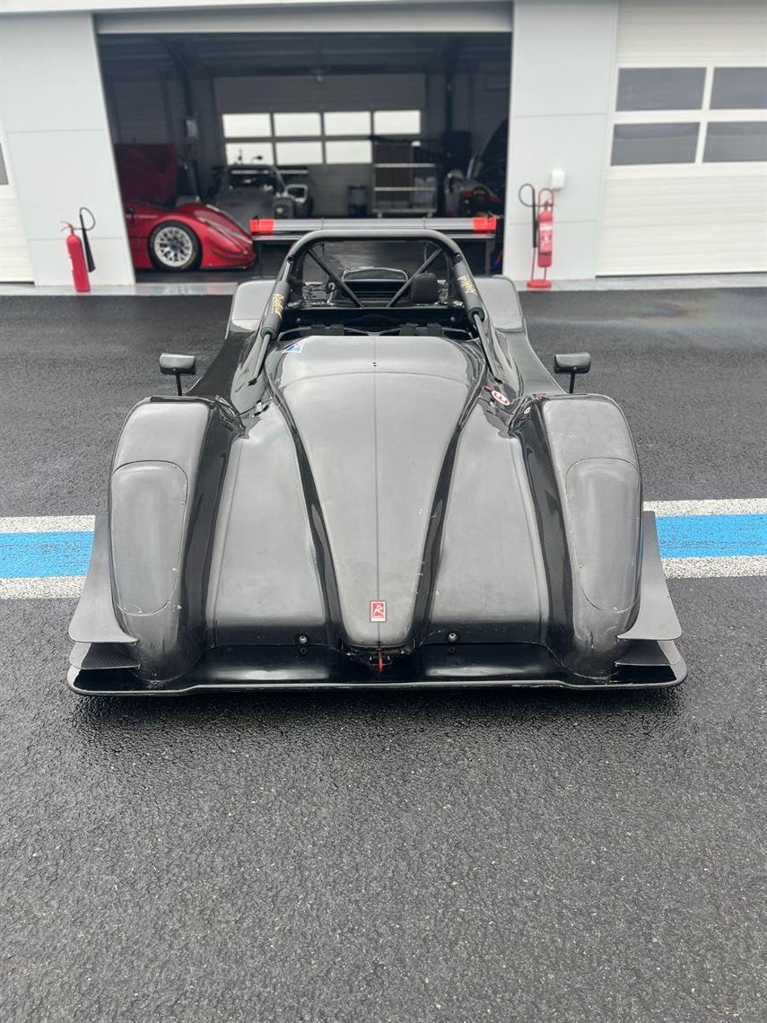 radical-sr8-lm-carbonfibre