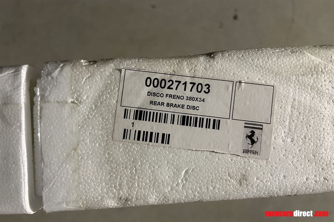 ferrari-488-challenge-carbonceramic-brakes