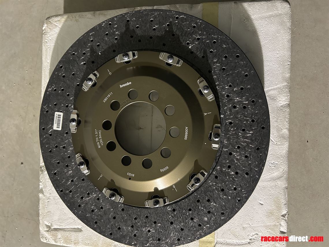 ferrari-488-challenge-carbonceramic-brakes