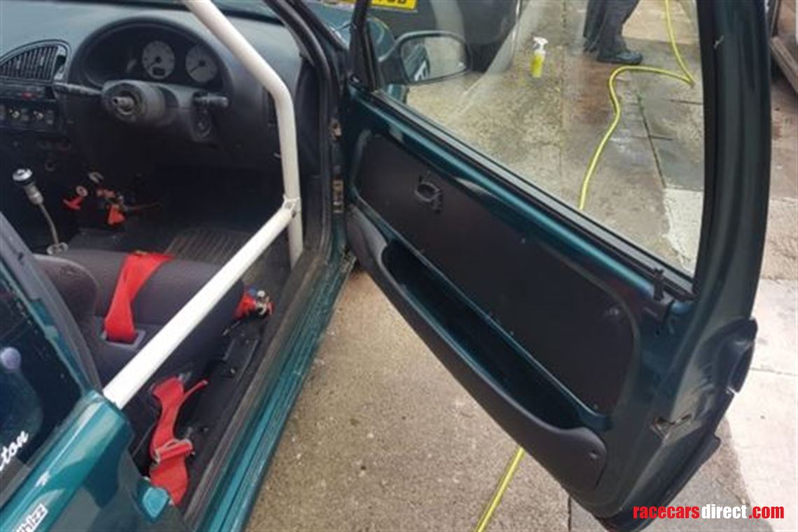 citroen-saxo-vtr-tracksprint-car-targa-rally