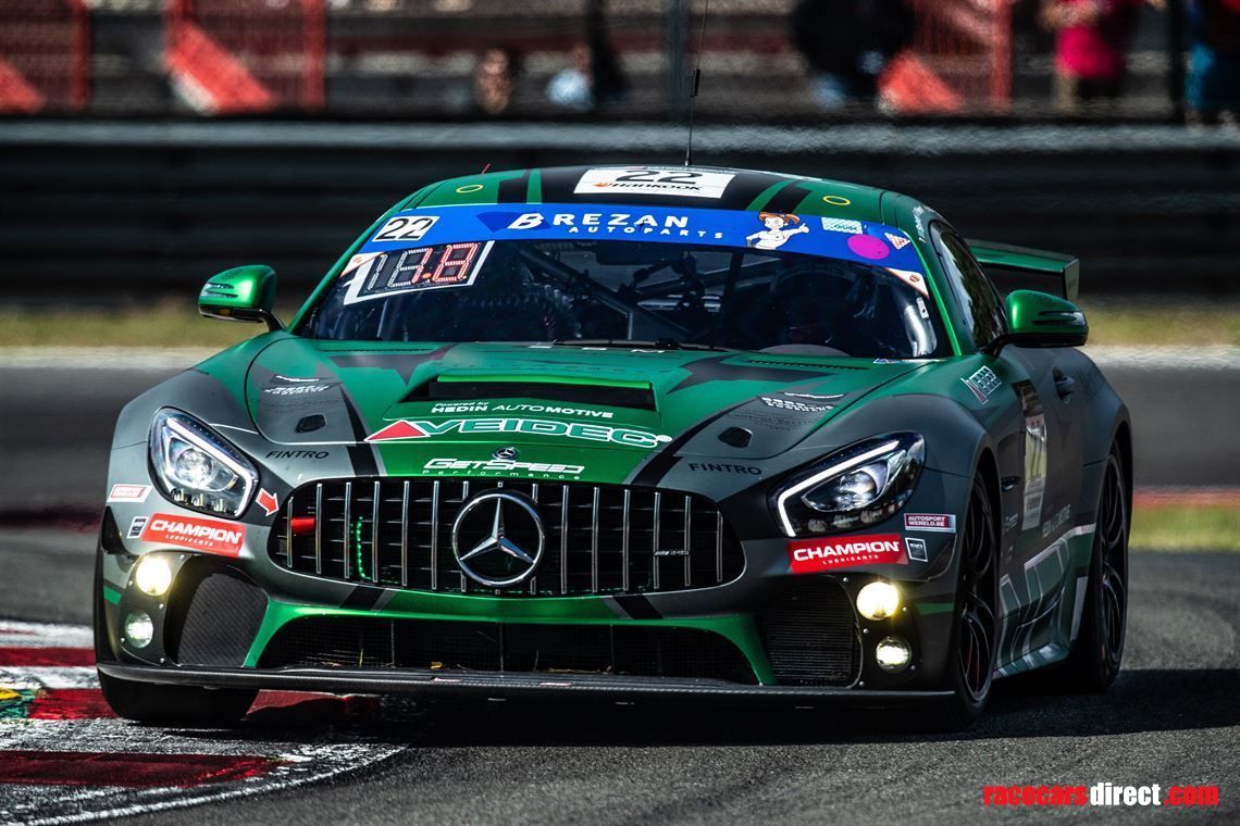 1-mercedes-amg-gt4-2019