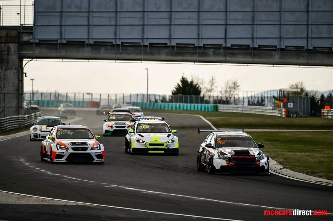 chevrolet-cruze-wtcc-yvan-muller-world-title