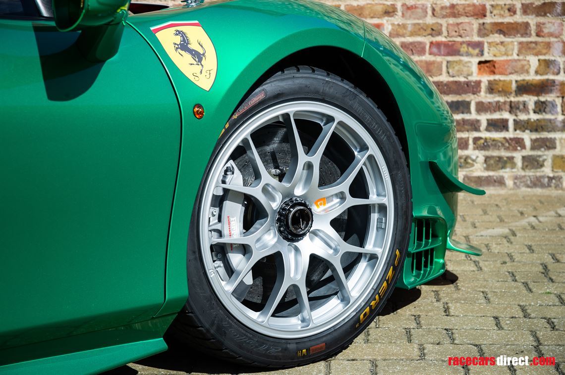 ferrari-488-challenge