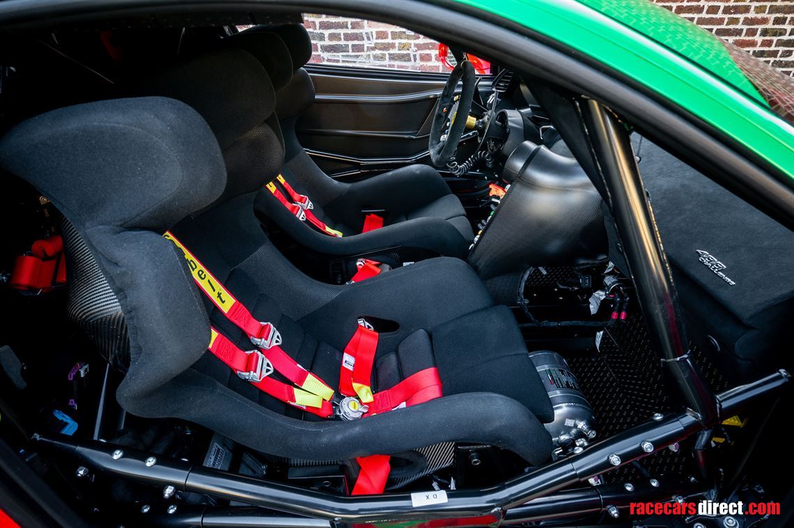 ferrari-488-challenge