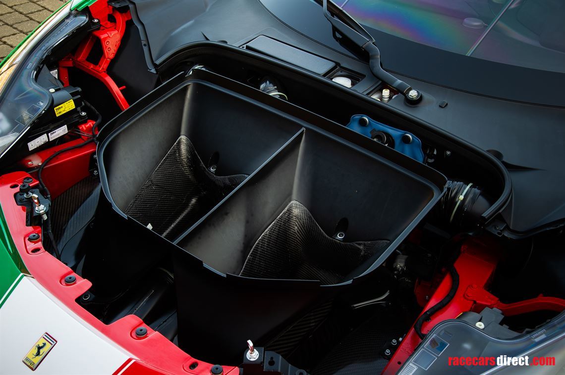 ferrari-488-challenge