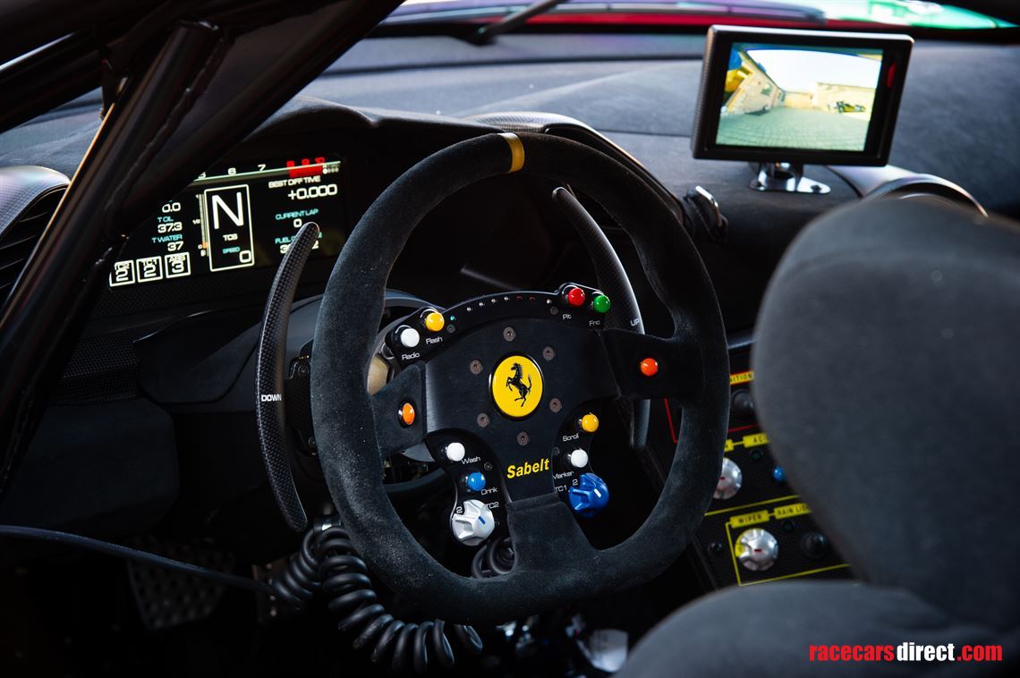 ferrari-488-challenge