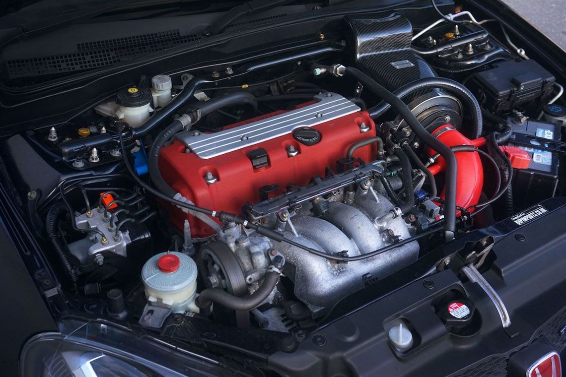 road-legal-track-dc5-honda-integra-type-r-15k