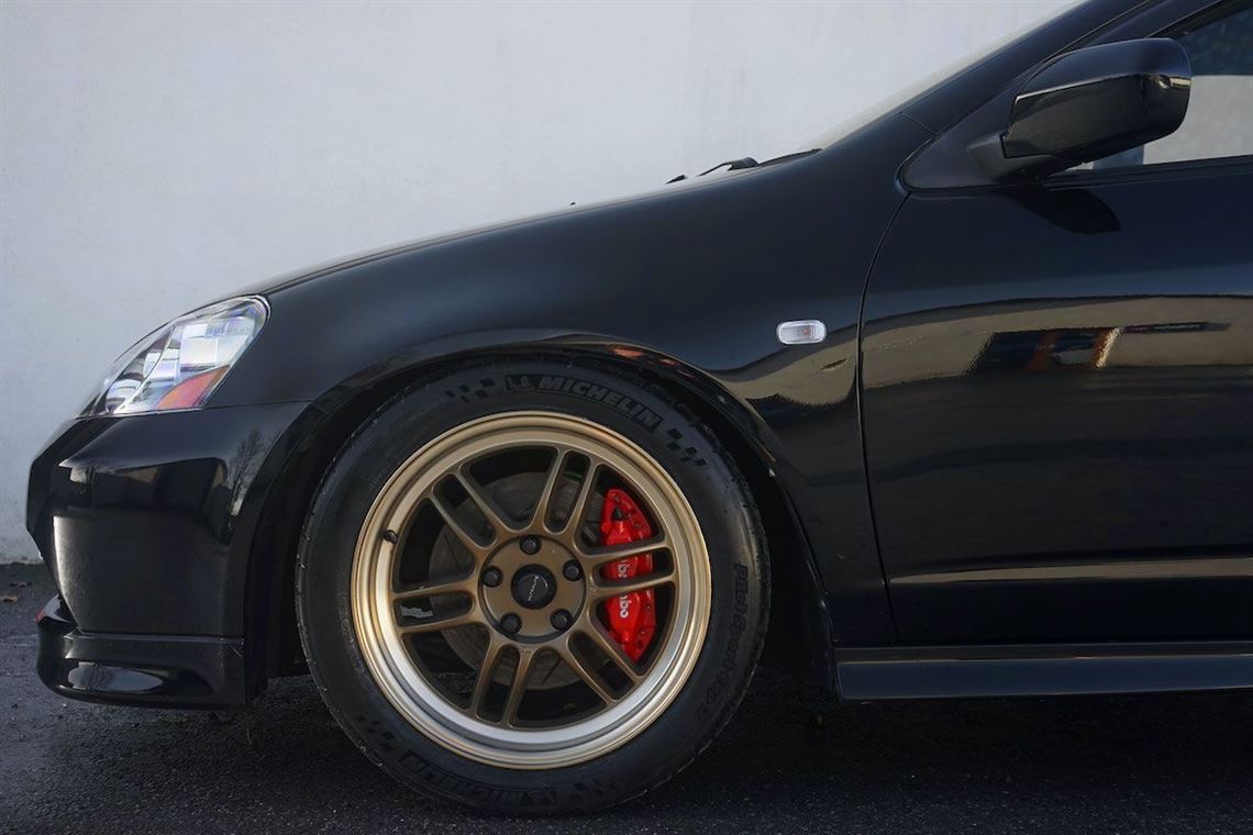 road-legal-track-dc5-honda-integra-type-r-15k