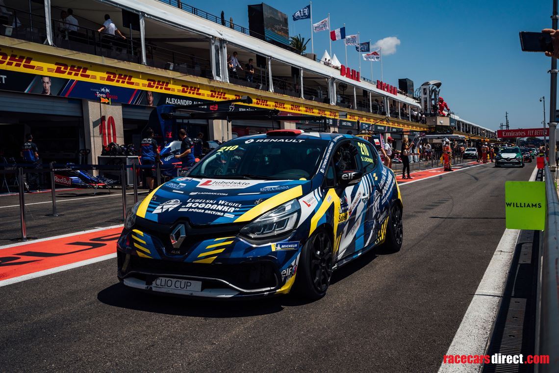 renault-clio-cup-iv-rs