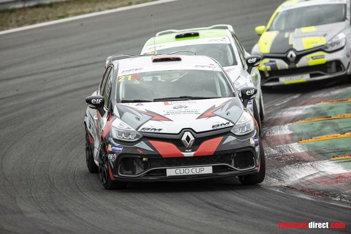 renault-clio-cup-iv-rs