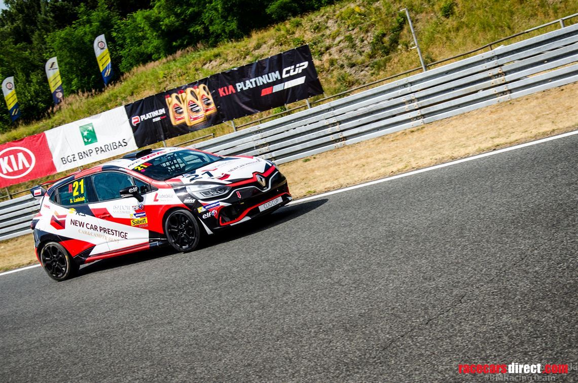 renault-clio-cup-iv-rs