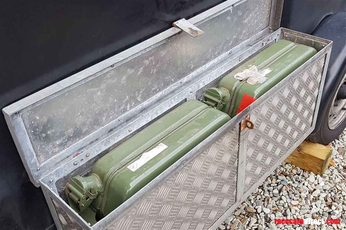 covered-sport-prg-flat-bed-trailer