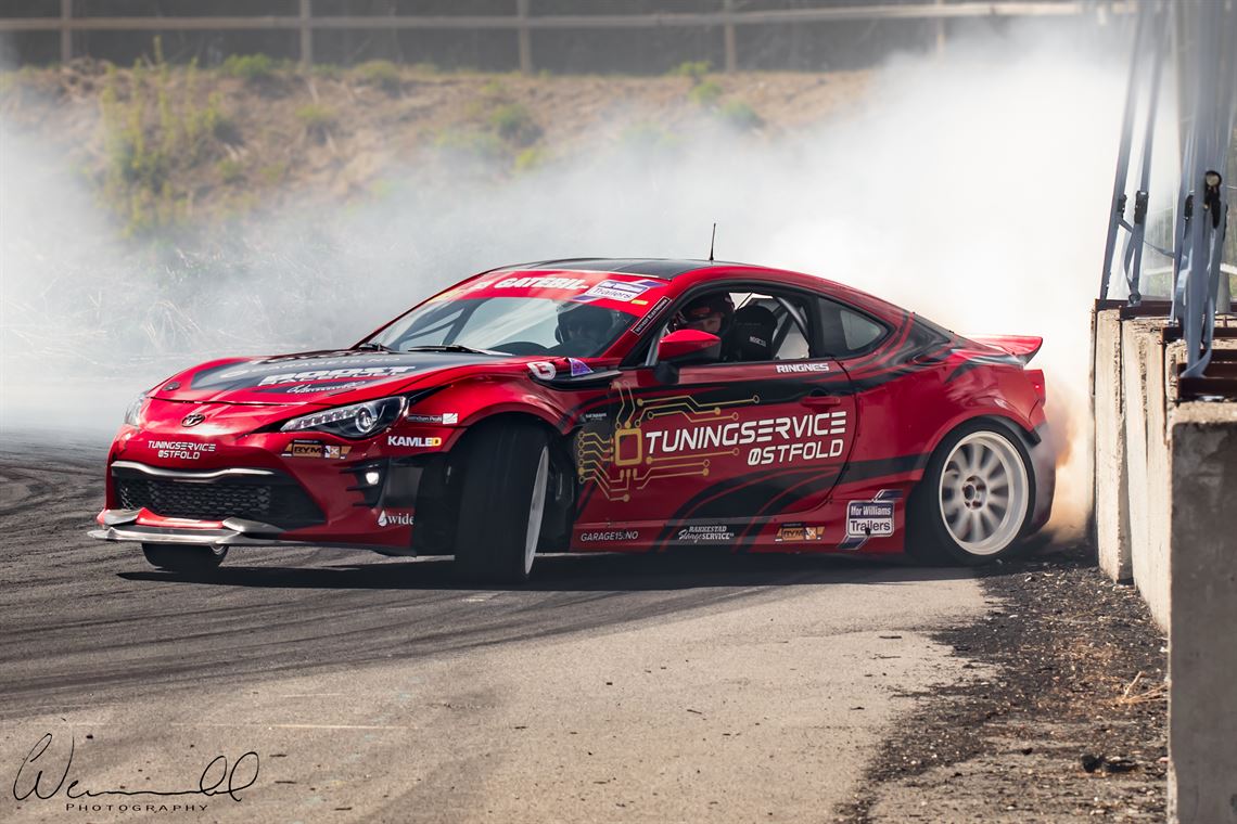 toyota-gt86-pro-high-spec-drift-car