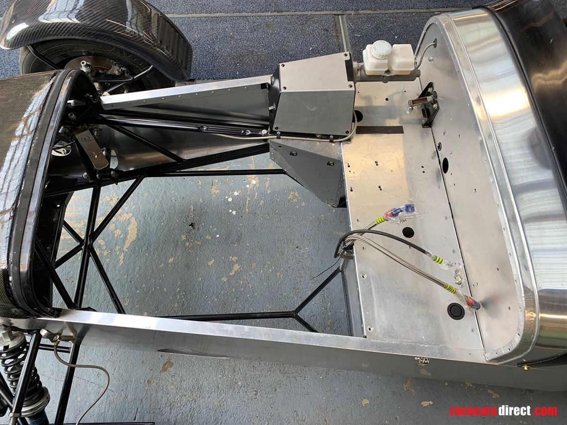 caterham-7-race-rolling-chassis-plus-optional