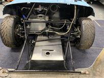 austin-healey-frogeye-sprite-race-sprint-hill