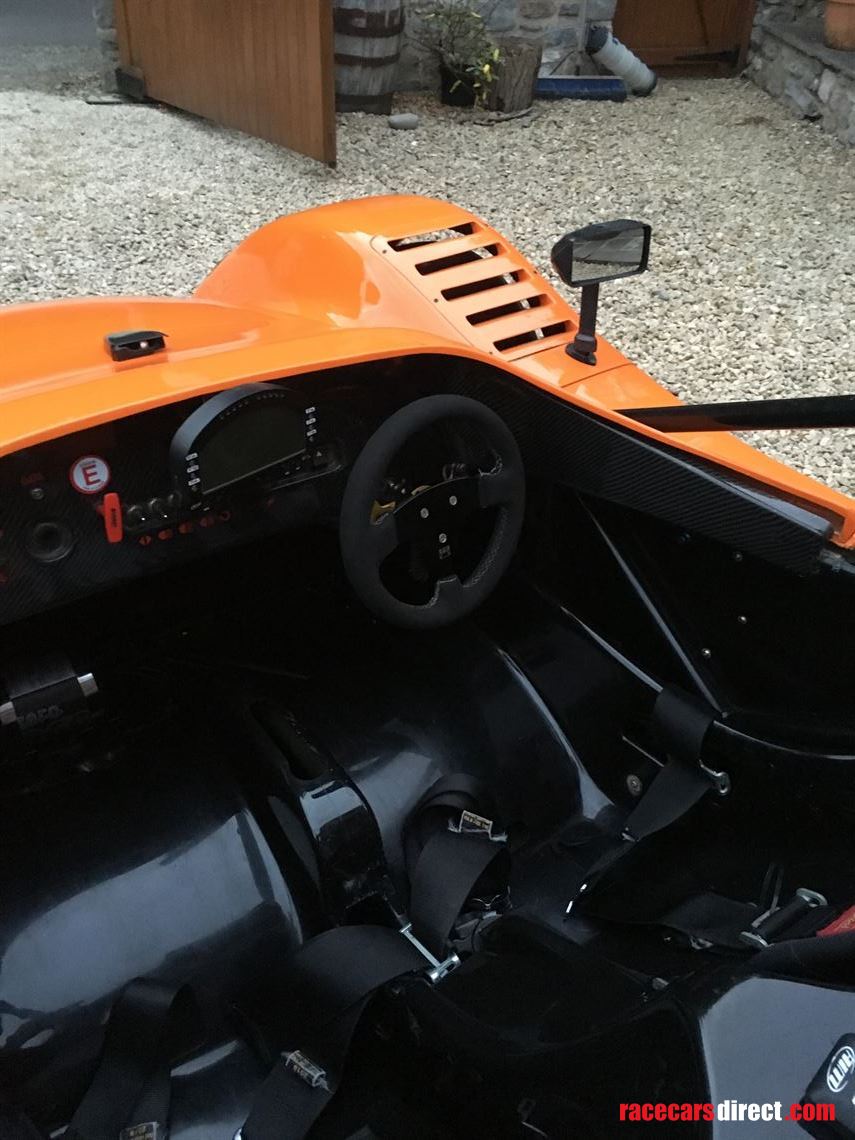 radical-sr3-rs-and-1995-leyland-daff