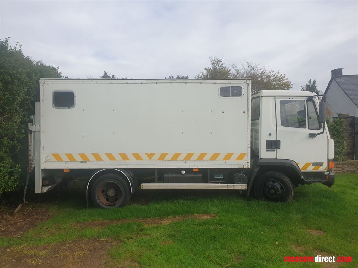 radical-sr3-rs-and-1995-leyland-daff