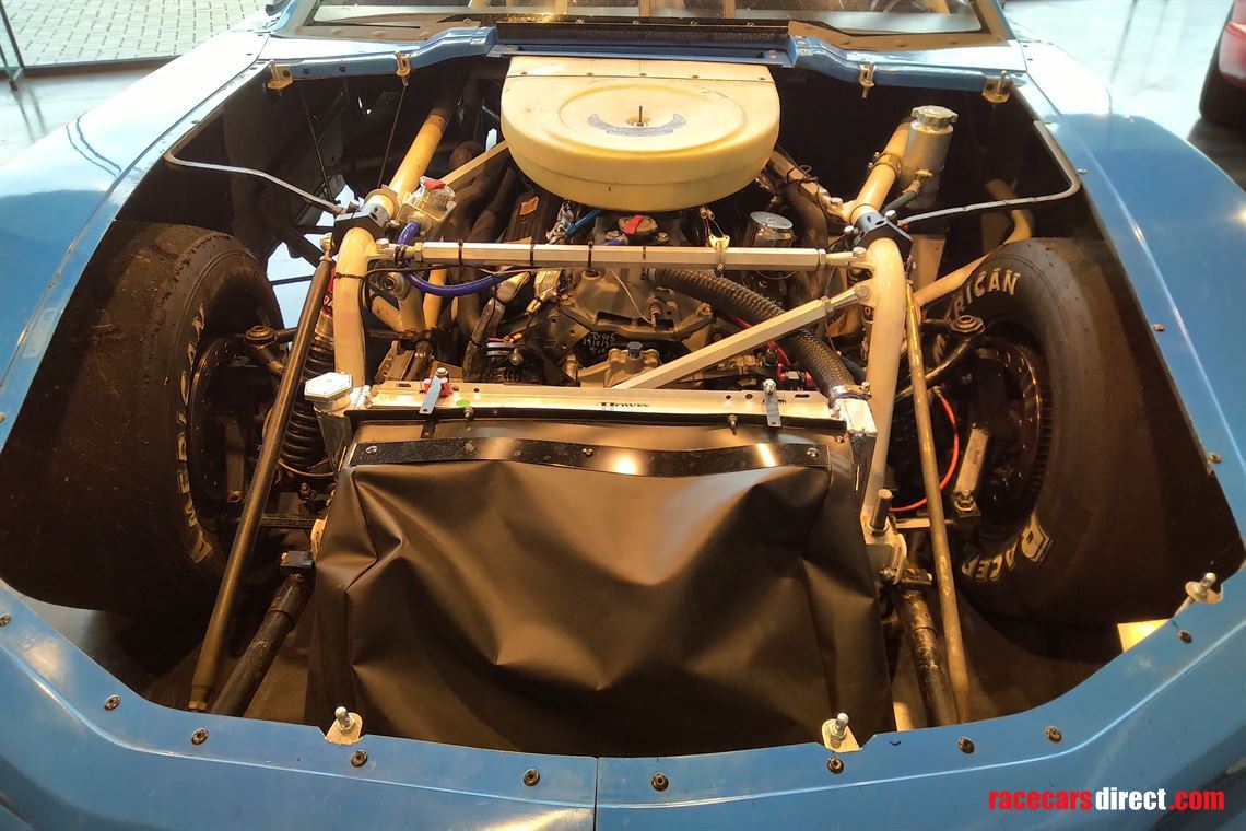 late-model-oval-mustang-v8-nascar