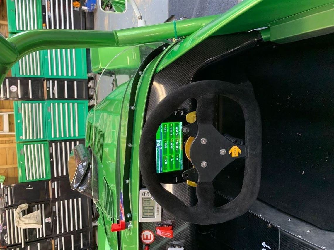 caterham-hayabusa-brand-new-race-car-270-bhp