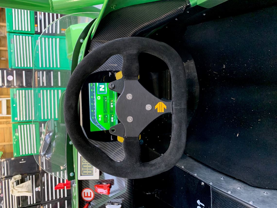 caterham-hayabusa-brand-new-race-car-270-bhp