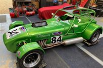 caterham-hayabusa-brand-new-race-car-270-bhp