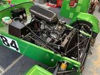 caterham-hayabusa-brand-new-race-car-270-bhp