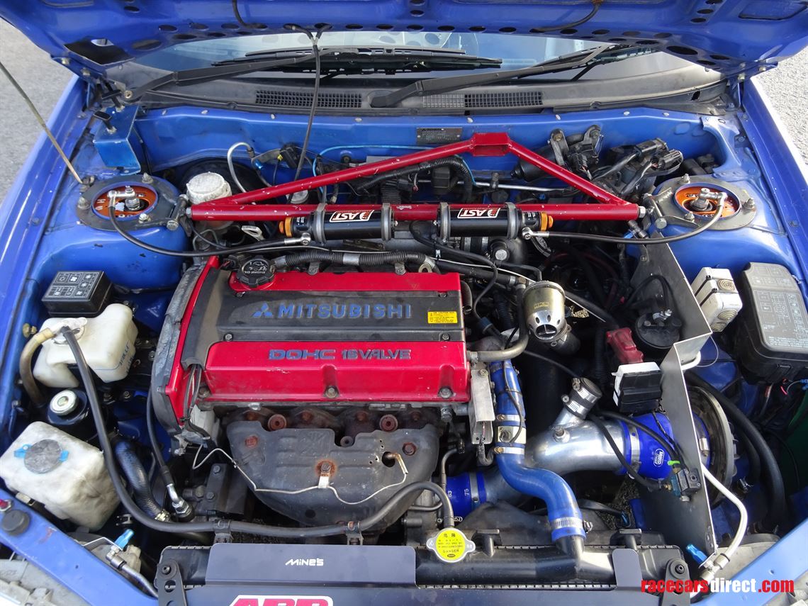 mitsubishi-evo6-racecar