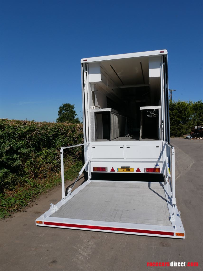 3-formula-car-transporter