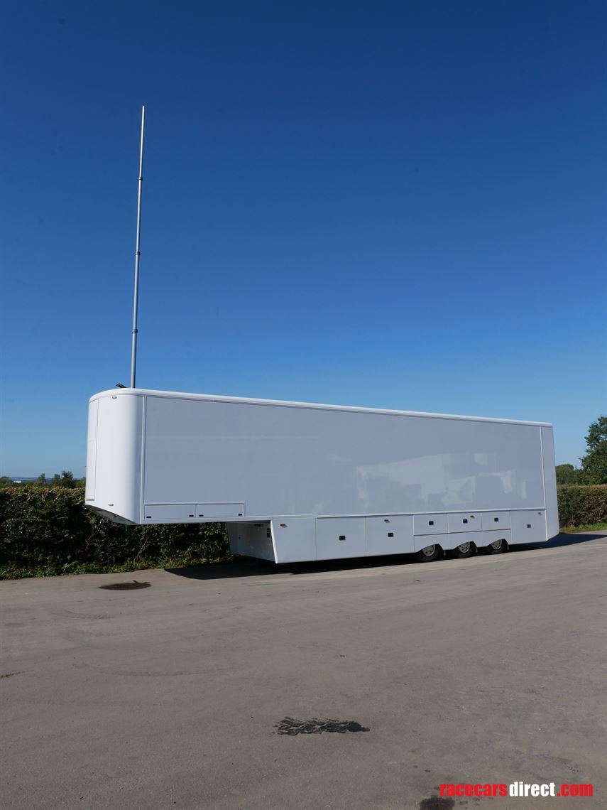 3-formula-car-transporter