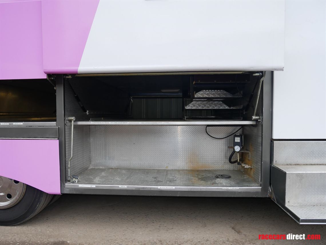 3-formula-car-transporter