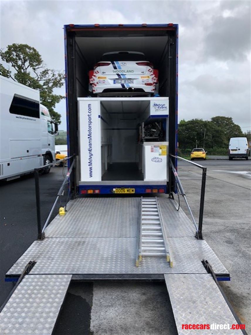 hopkins-motorsport-race-trailer-and-truck