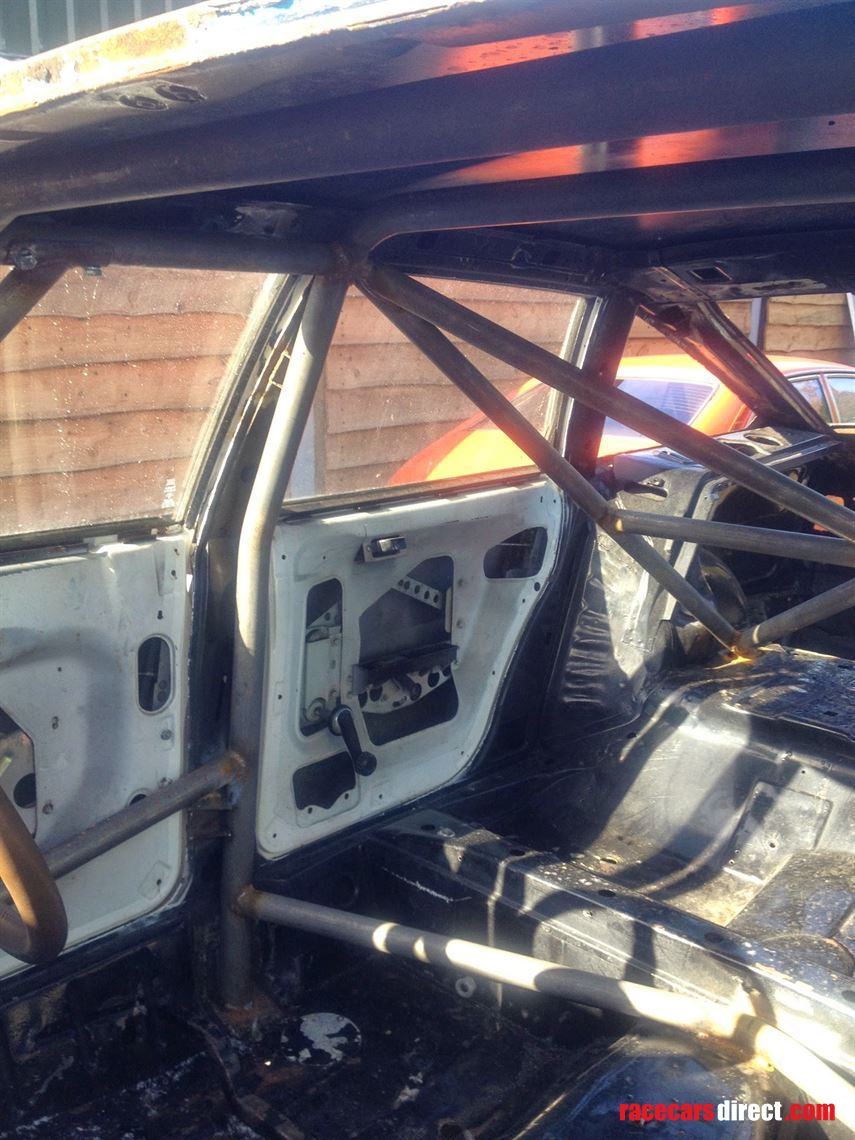 ex-works-group-1-rover-3500s