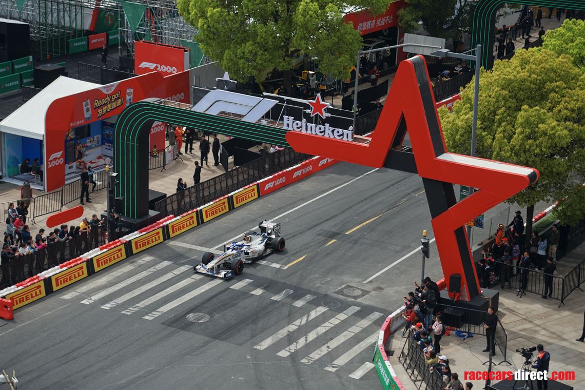 tdf-1-based-on-a-2011-sauber-c30-f1-car