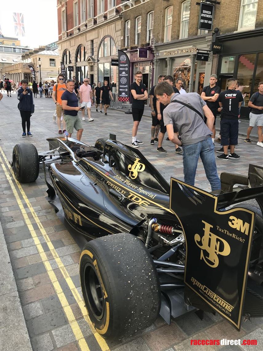 tdf-1-based-on-a-2011-sauber-c30-f1-car