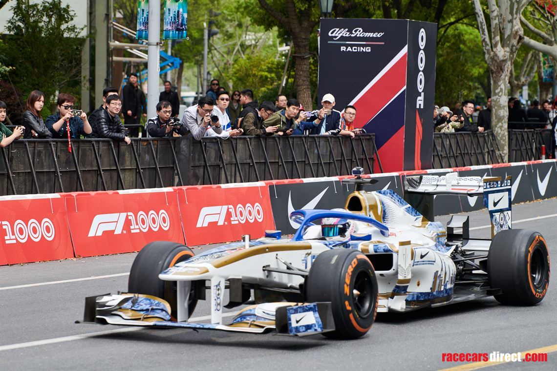 tdf-1-based-on-a-2011-sauber-c30-f1-car