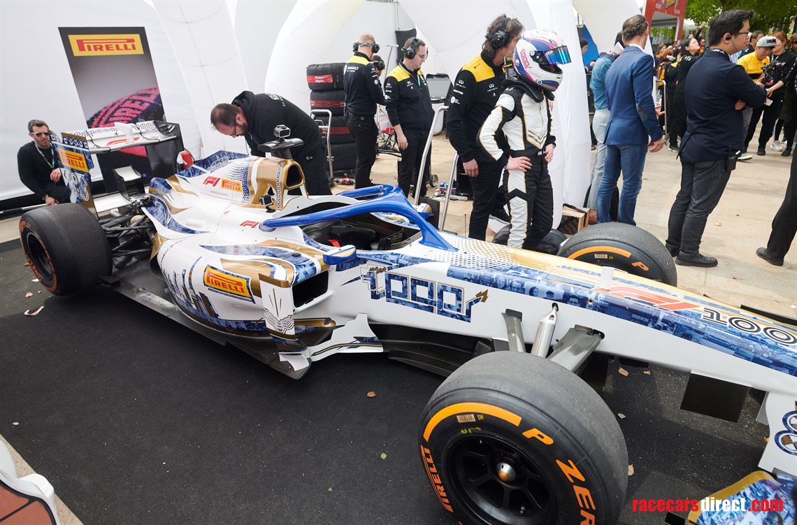 tdf-1-based-on-a-2011-sauber-c30-f1-car