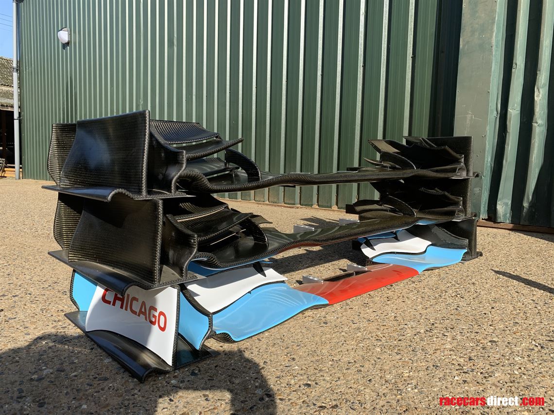 tdf-1-based-on-a-2011-sauber-c30-f1-car