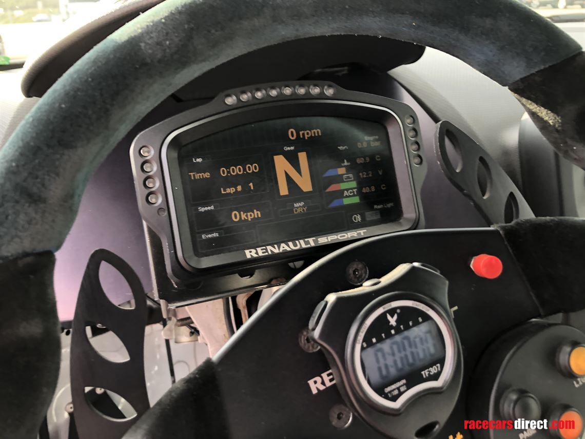 renault-clio-cup-2015-generation-4-race-car-f