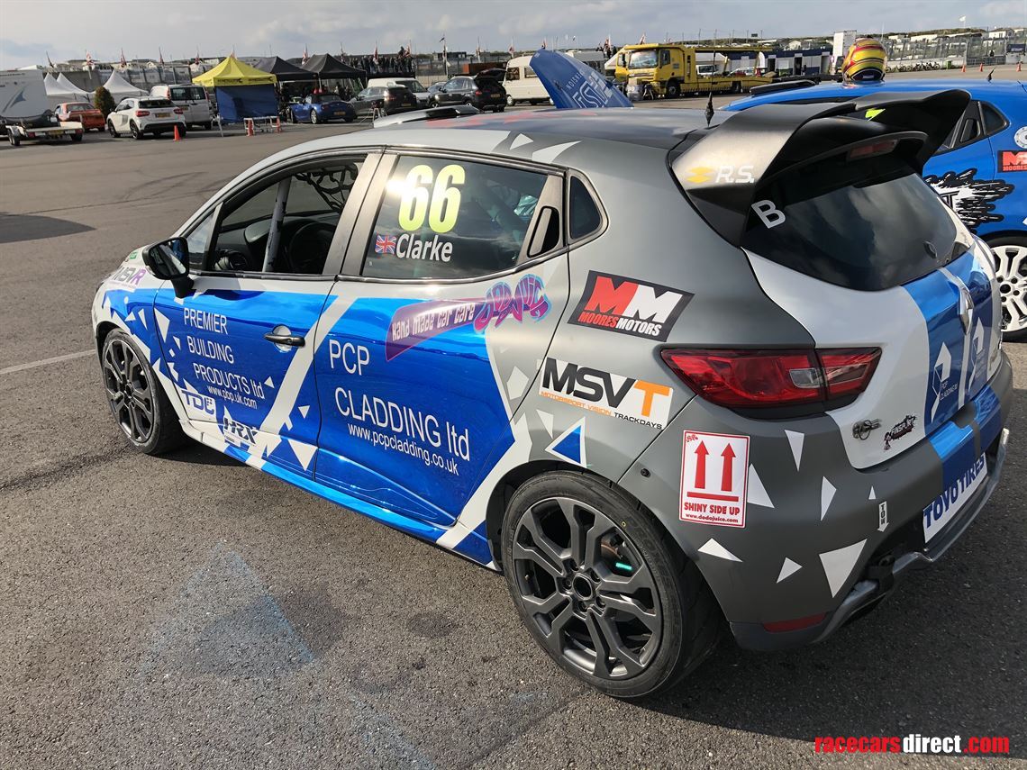renault-clio-cup-2015-generation-4-race-car-f