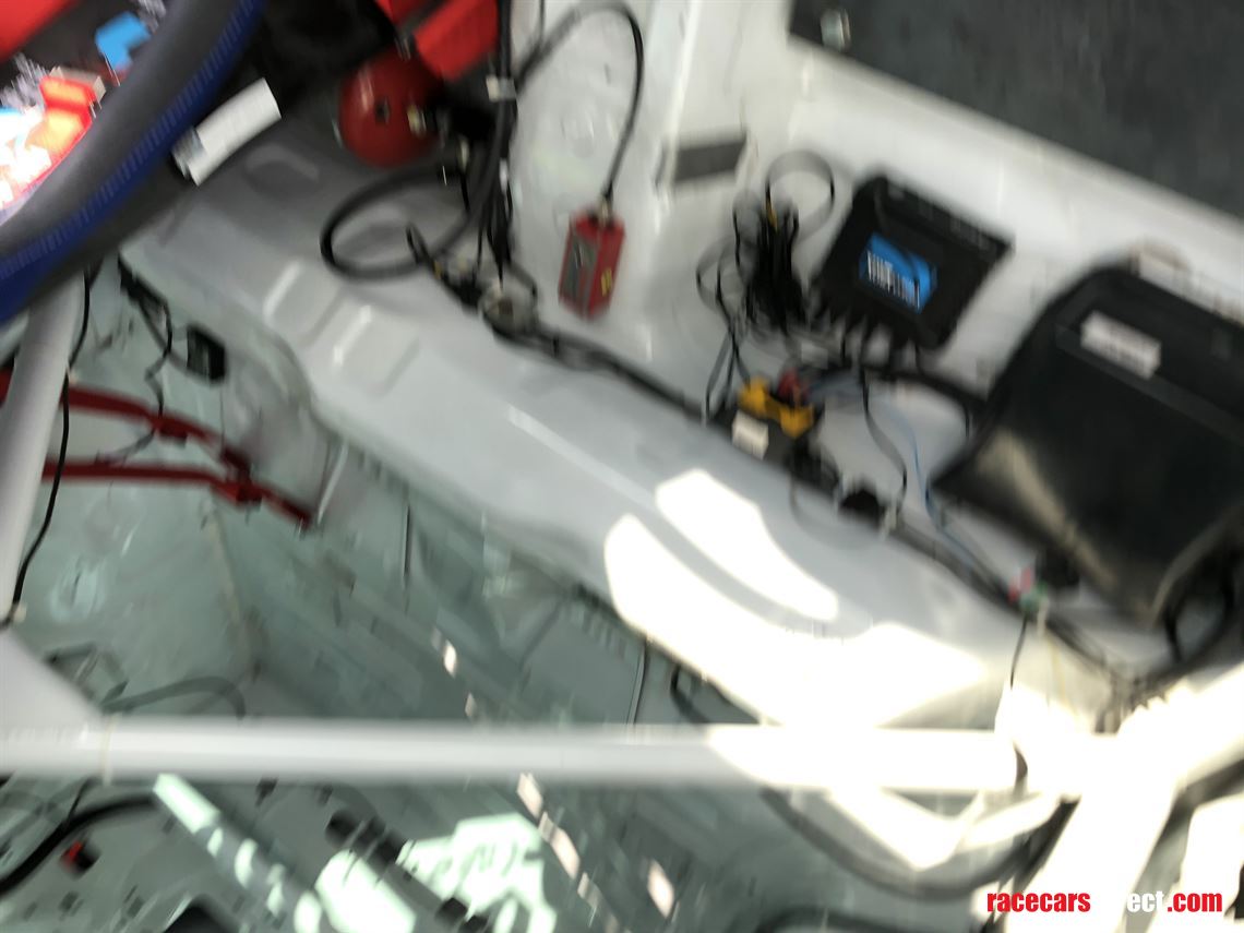 renault-clio-cup-2015-generation-4-race-car-f