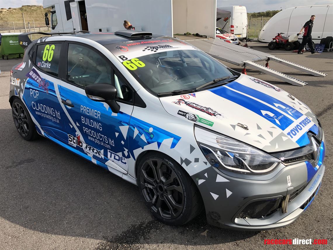 renault-clio-cup-2015-generation-4-race-car-f