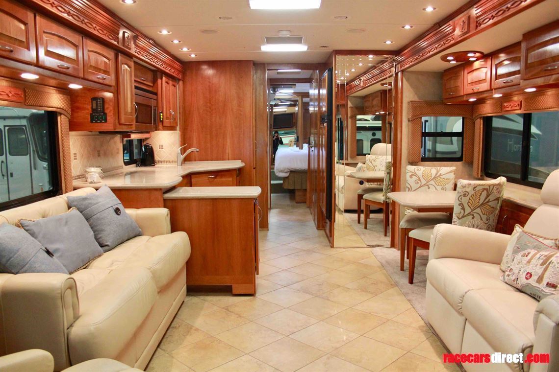 beaver-contessa-38-huntington