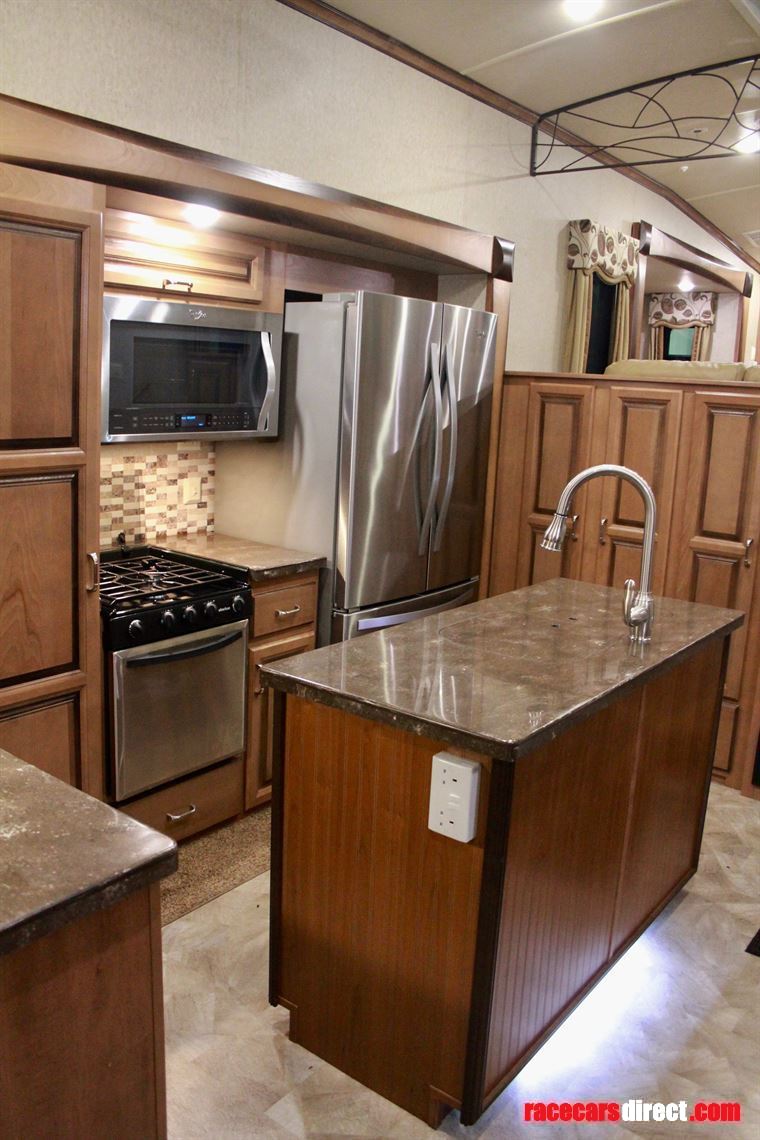 forest-river-cedar-creek-38fl6