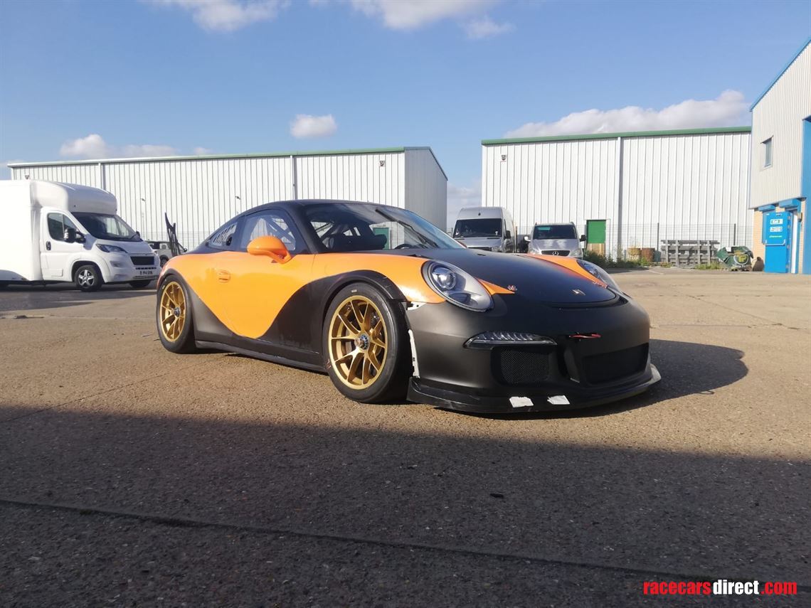 porsche-991-carrera-cup-endurance-car