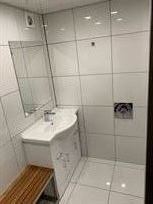 2018-luxury-race-transporter-with-large-day-l