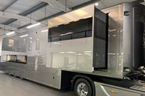 2018-luxury-race-transporter-with-large-day-l