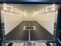 2018-luxury-race-transporter-with-large-day-l